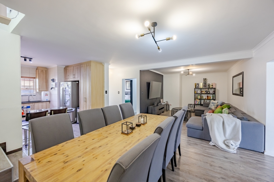 4 Bedroom Property for Sale in Milnerton Ridge Western Cape